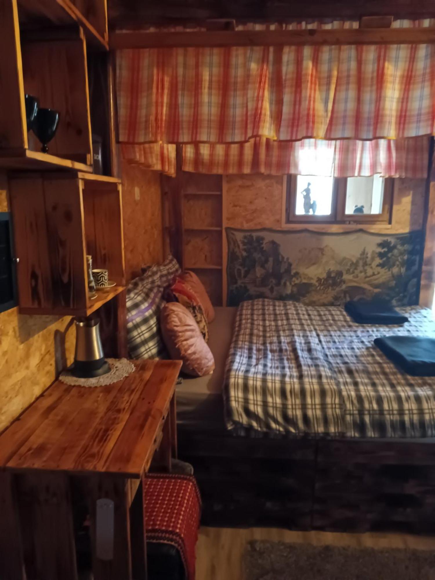 Apartments Bakine Carolije Karanac Екстер'єр фото