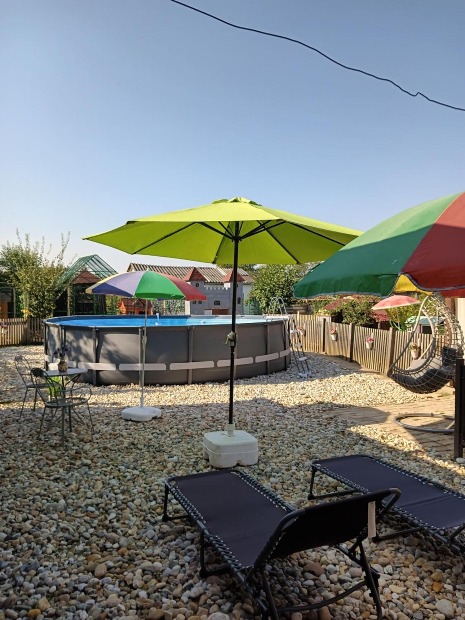 Apartments Bakine Carolije Karanac Екстер'єр фото